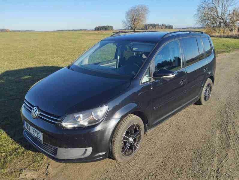 Volkswagen Touran 2,0   DSG, 2011, servisní knížka - foto 13