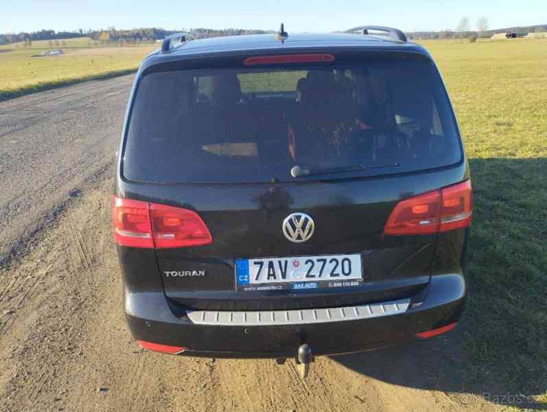 Volkswagen Touran 2,0   DSG, 2011, servisní knížka - foto 7