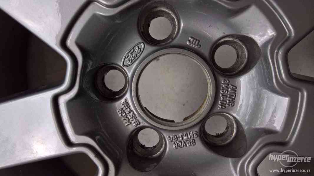 Ford alu R18 5x108 originál, pěkné, nové okolo 33 tis. Kč - foto 2