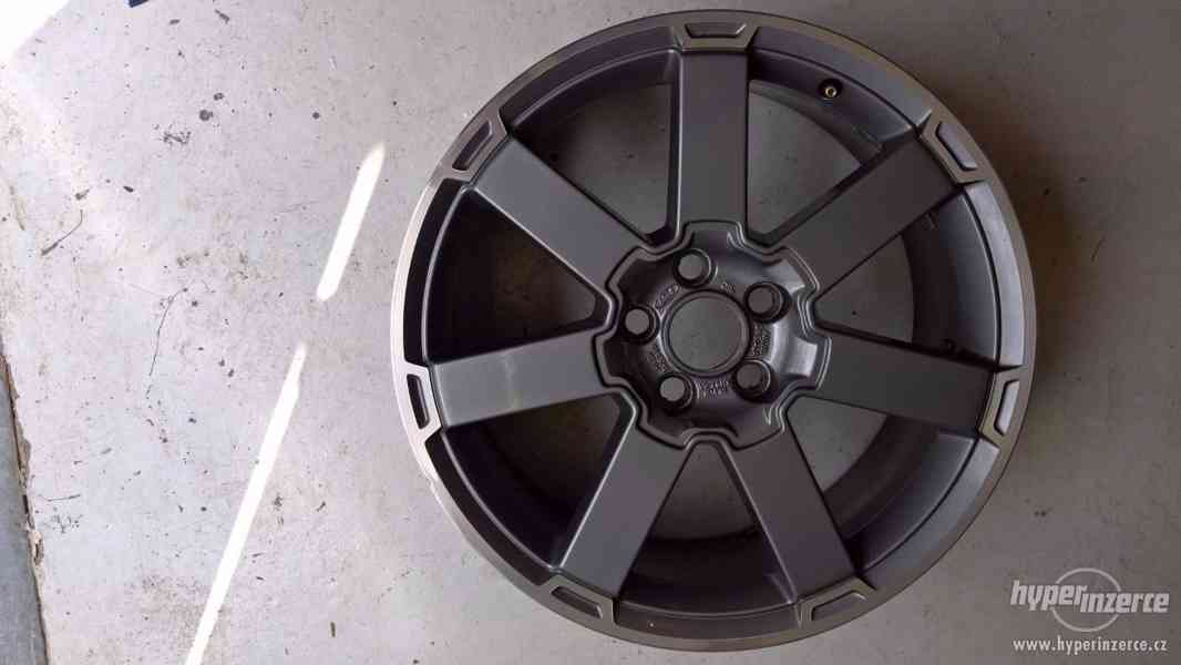 Ford alu R18 5x108 originál, pěkné, nové okolo 33 tis. Kč - foto 3