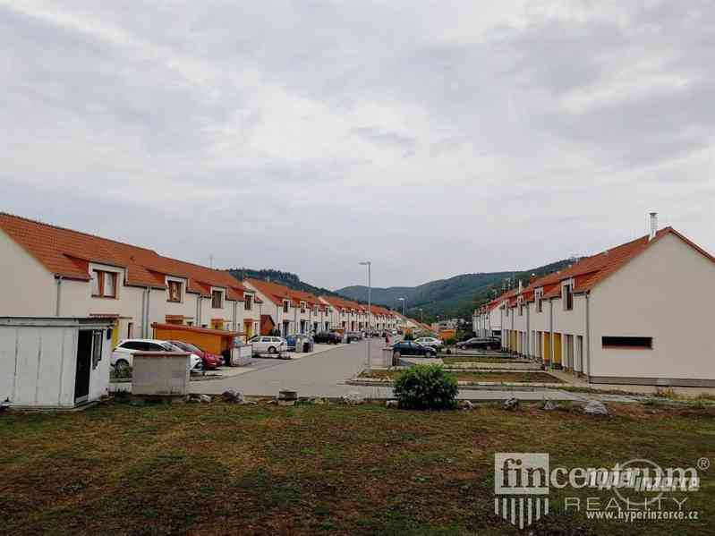 Pronájem rodinného domu 140 m2 Pod Stráží, Veverská Bítýška - foto 2