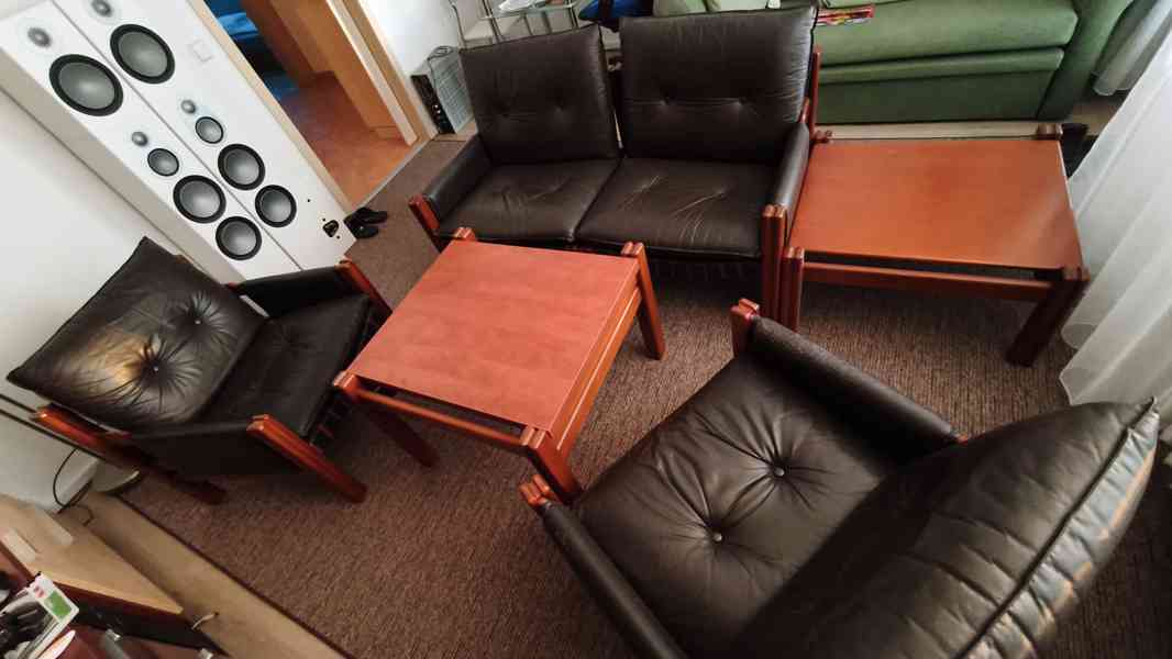 Prodám koženou sedačku z 90tek, prosím čtěte pozorně - foto 4