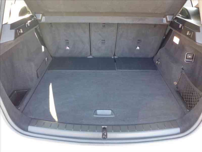 BMW Řada 2 1,5 216D ACTIVE TOURER - foto 8