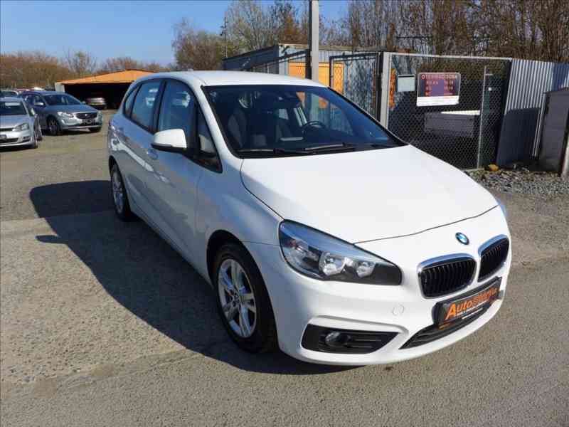 BMW Řada 2 1,5 216D ACTIVE TOURER - foto 2