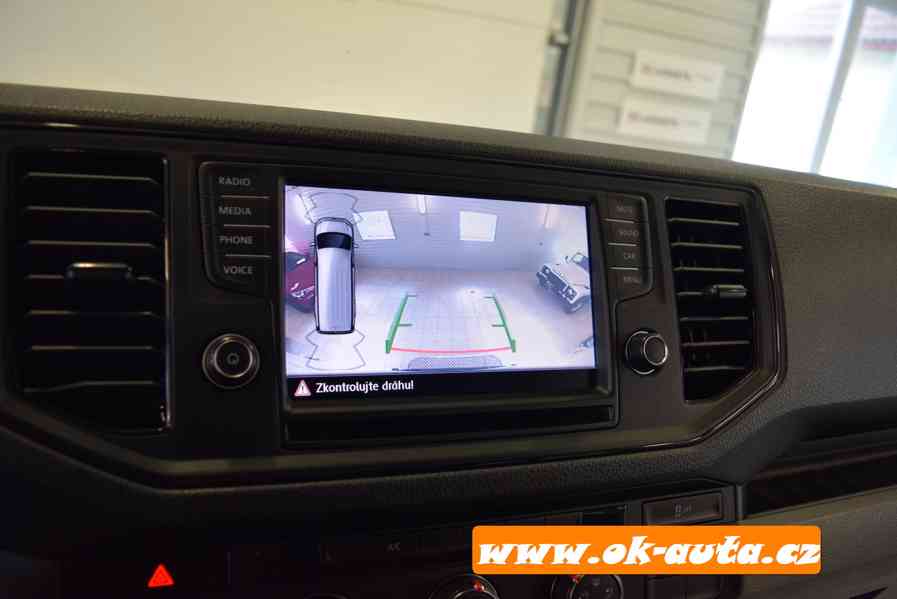 Volkswagen Crafter 2.0 TDI 7 MÍST L4H3 72 000 KM 2019-DPH - foto 18