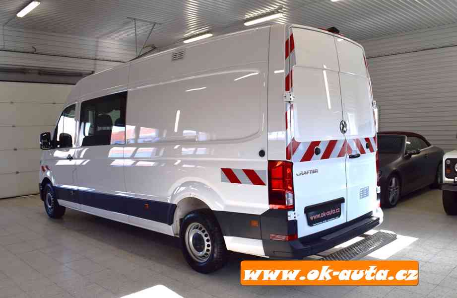 Volkswagen Crafter 2.0 TDI 7 MÍST L4H3 72 000 KM 2019-DPH - foto 3