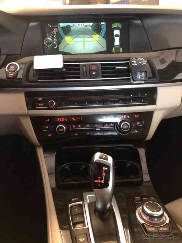 Prodám BMW F11 530d XD, head up, panorama - foto 19