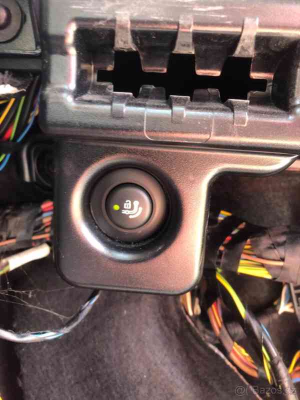 Prodám BMW F11 530d XD, head up, panorama - foto 16