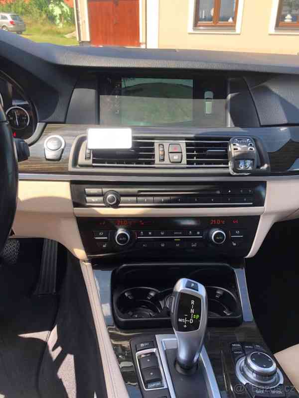Prodám BMW F11 530d XD, head up, panorama - foto 12