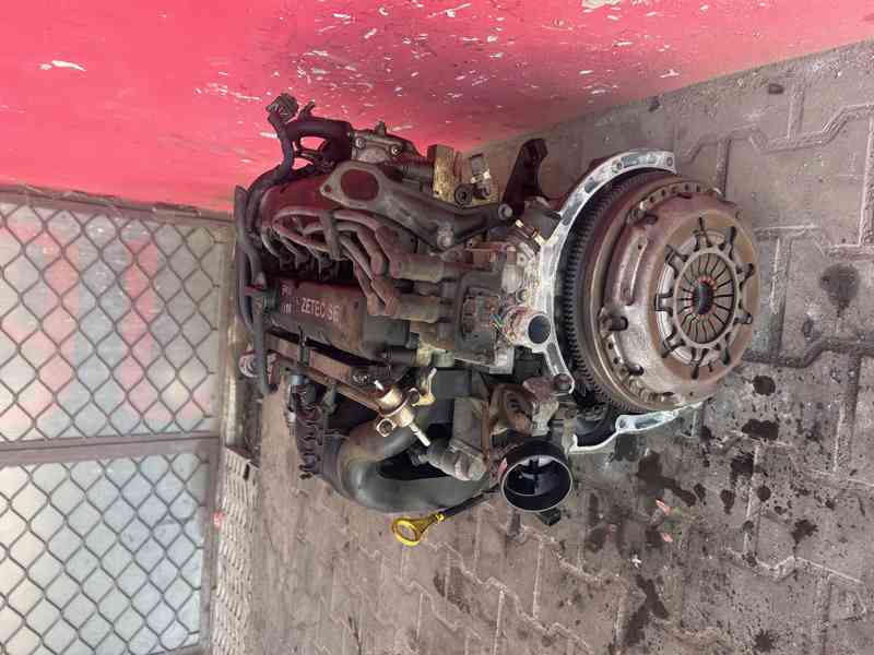 Motor 1,6 16V Ford Focus 74KW FYDB komplet záruka - foto 3