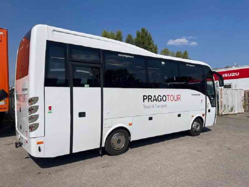 Autobus ISUZU Turquoise Euro 6E 2023 30 míst - foto 9