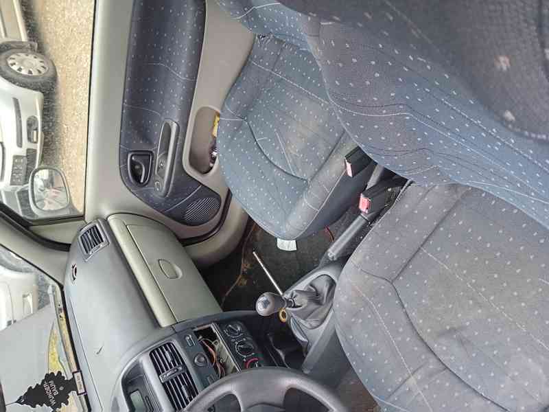 Prodám díly z RENAULT CLIO 1.5 DCI 48kW,2001,K9KA7 - foto 5