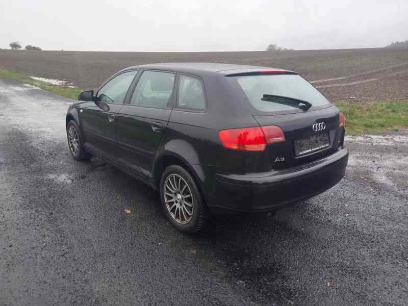 Audi A3 1.6 75Kw RV.2005 - NOVÁ STK - foto 3