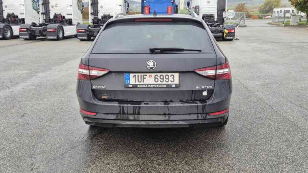 ŠKODA Superb 2.0 TDI DSG 4x4 Style - foto 9