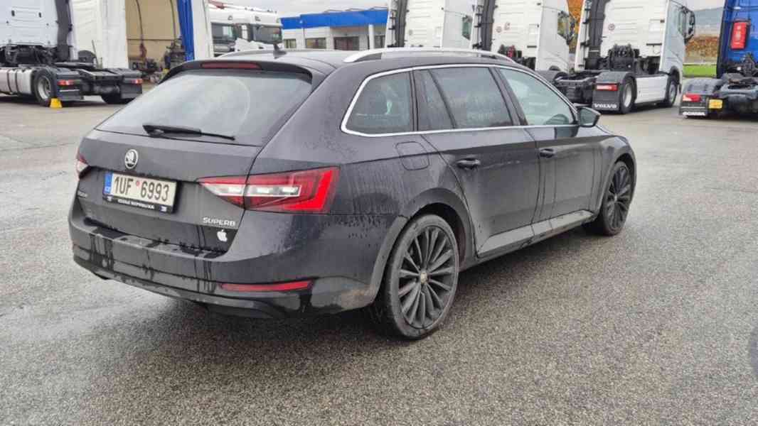 ŠKODA Superb 2.0 TDI DSG 4x4 Style - foto 4