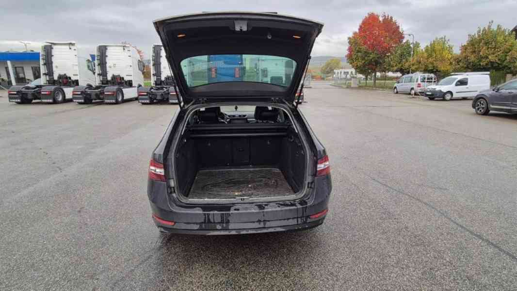 ŠKODA Superb 2.0 TDI DSG 4x4 Style - foto 7