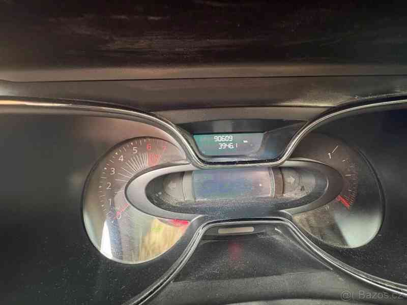 Renault Captur 1,2 - foto 15