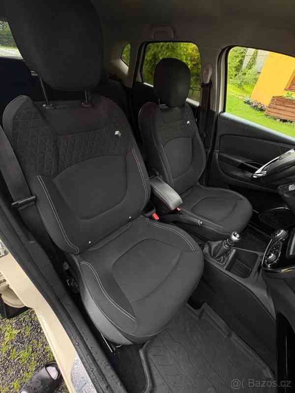Renault Captur 1,2 - foto 18