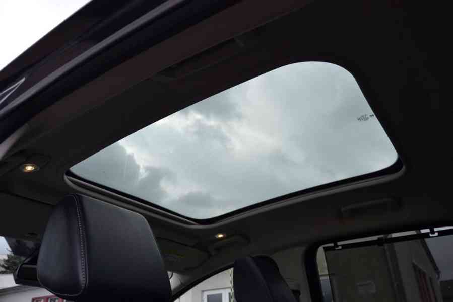 Ford C-Max 2.0 TDCI 120kW Titanium X Panorama - foto 11