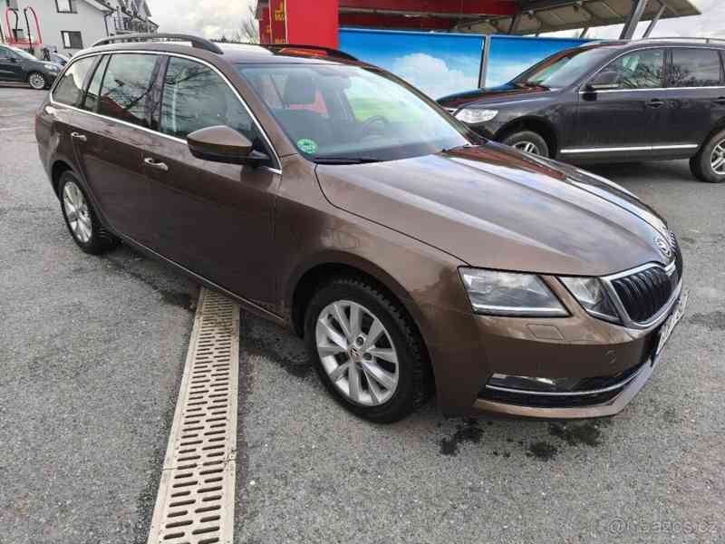 Škoda Octavia 1,6   TDi DSG Style R.v. 2018, tažné - foto 3