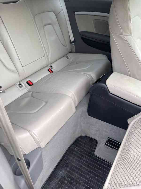 Audi A5 2,7 tdi Sline - foto 4