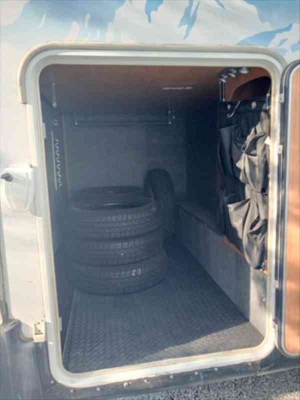 Ford Ostatní Benimar - foto 13