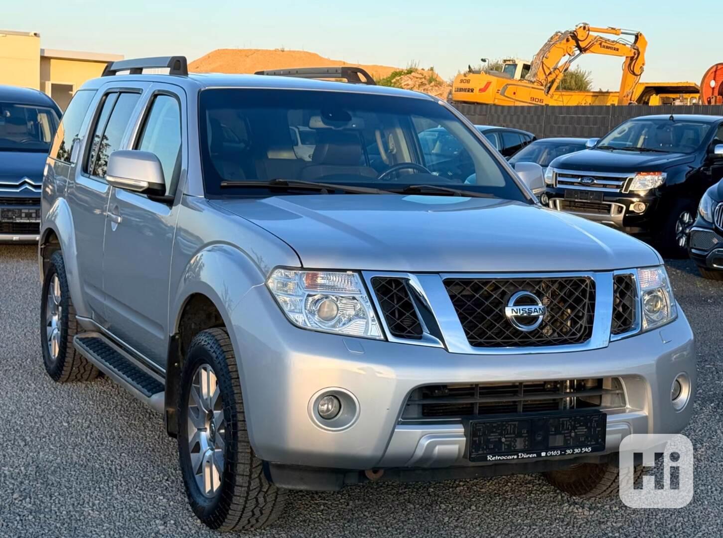 Nissan Pathfinder 2.5 dCi LE 140kw - foto 1