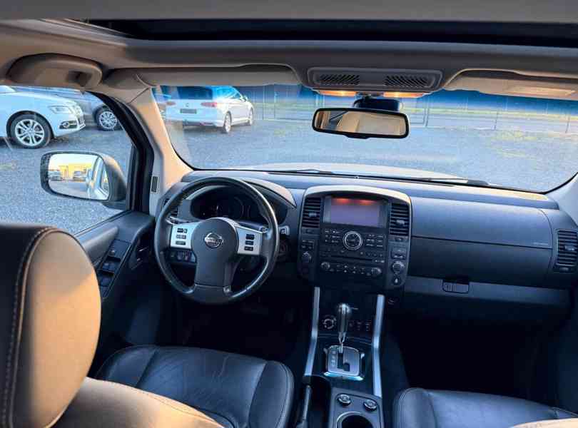 Nissan Pathfinder 2.5 dCi LE 140kw - foto 4