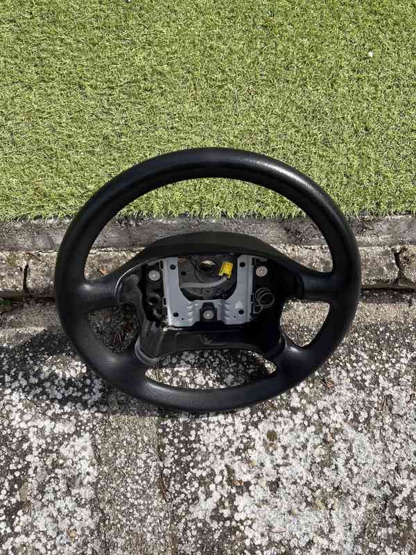 Zánovní volant ŠKODA OCTAVIA - foto 3
