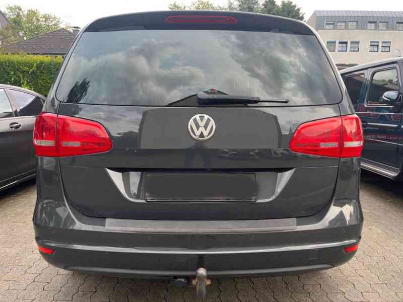 Volkswagen Sharan 2,0tdi Match 7míst 103kw - foto 16