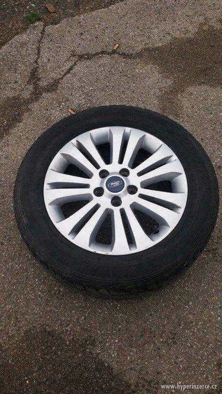 Alu disky 6.5 J X 16 H2 ET 50 a letní pneu 215/55/R16 - foto 1