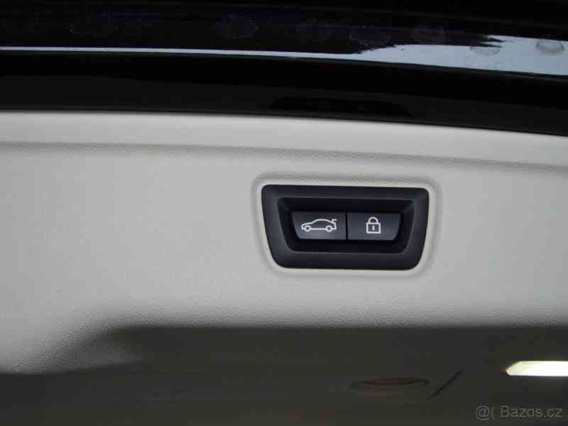BMW 320D KOMBI - foto 9