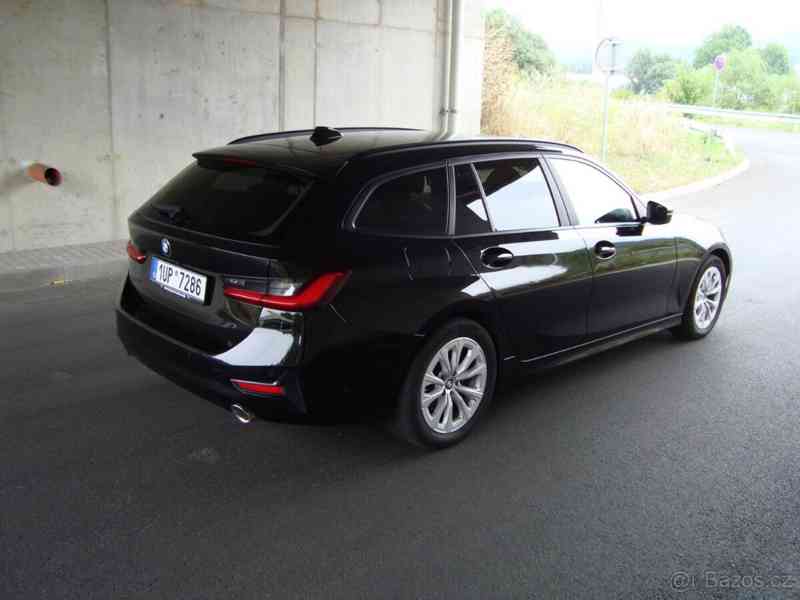 BMW 320D KOMBI - foto 16