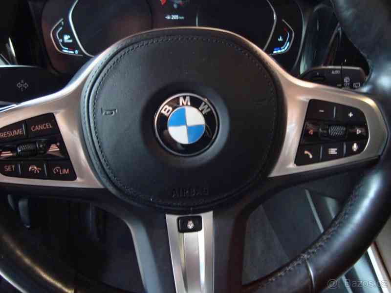 BMW 320D KOMBI - foto 11