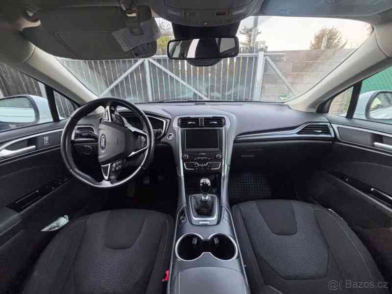 Ford Mondeo 2,0 - foto 2
