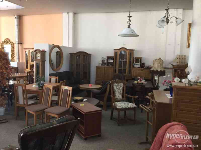 Rustikální šatní skříň - foto 3