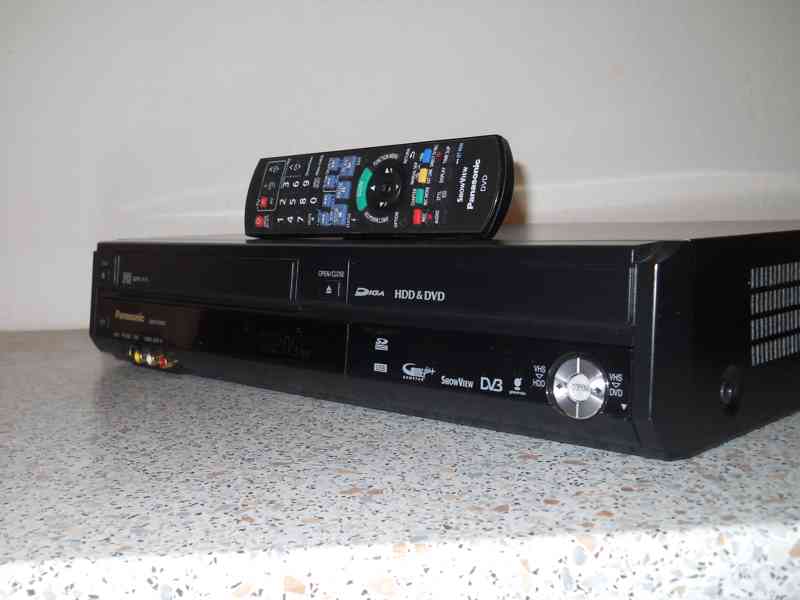 ⚠️ VHS-HDD-DVD rekordér Panasonic DMR EX99 - foto 5