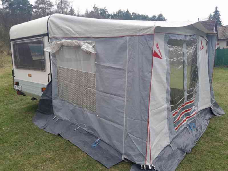 Levný karavan Adria -funkční, suchý, pro 2/3 osoby / 100km/h - foto 16