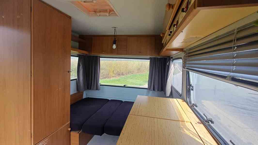 Levný karavan Adria -funkční, suchý, pro 2/3 osoby / 100km/h - foto 8