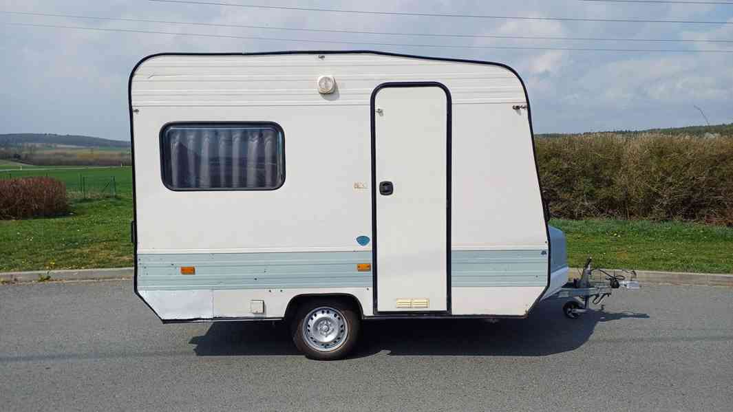 Levný karavan Adria -funkční, suchý, pro 2/3 osoby / 100km/h - foto 5
