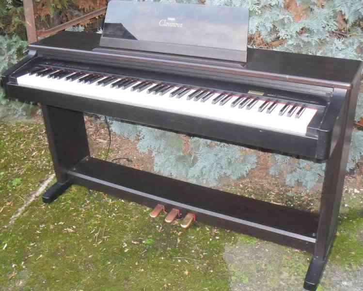 Digitální piano Yamaha Clavinova CLP 123 - foto 2