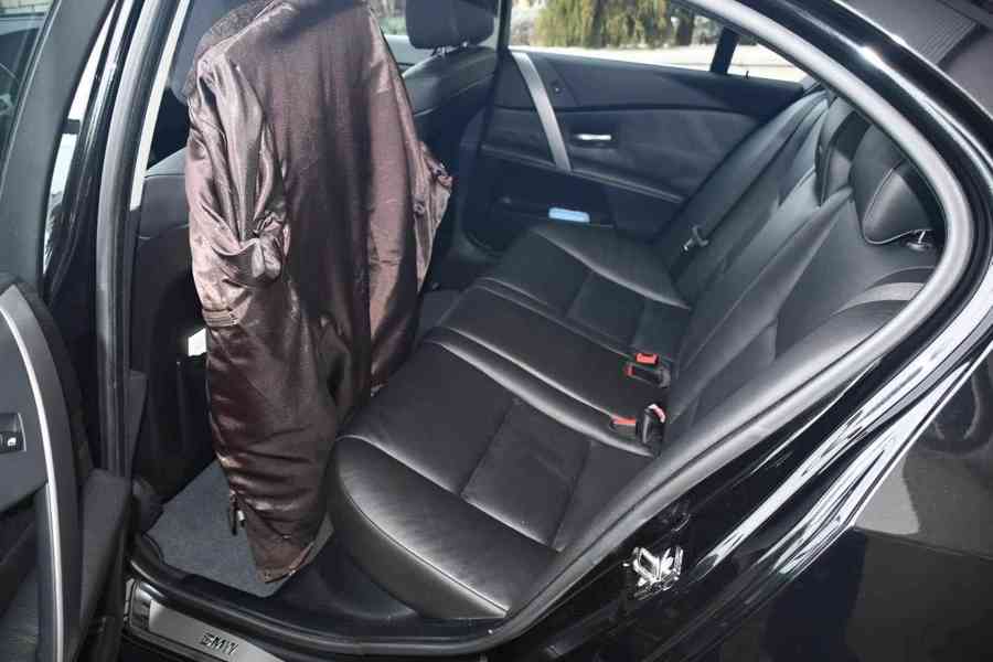 PRODAM BMW 5 (E60) 520 i - foto 7