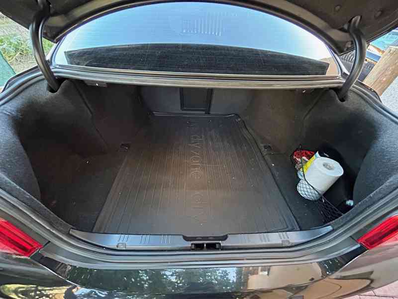 PRODAM BMW 5 (E60) 520 i - foto 5