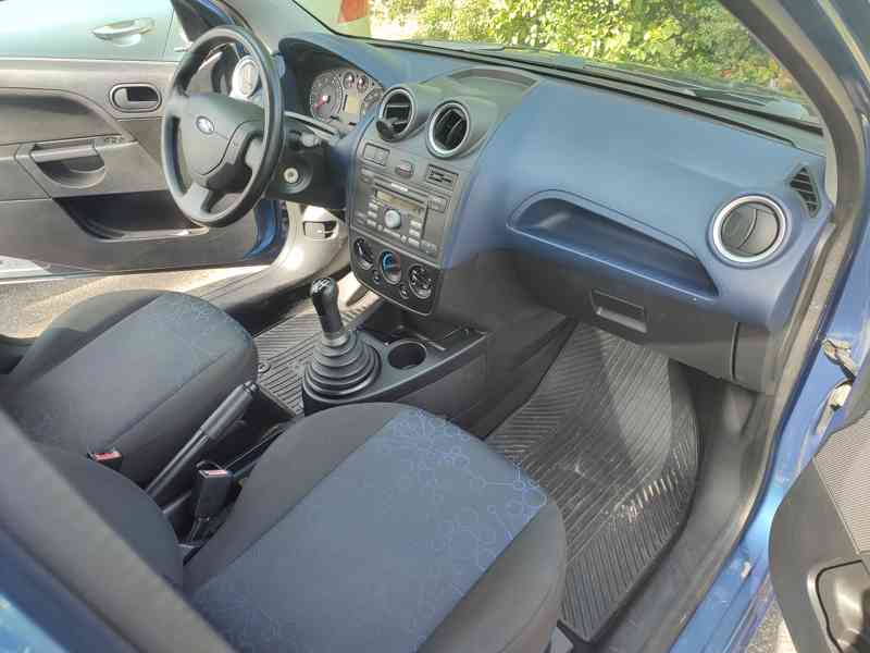 Fiesta, 119 800 km, Nová STK  - foto 10