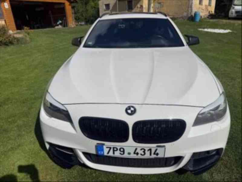 BMW Řada 5 F11 535d x-drive - foto 7