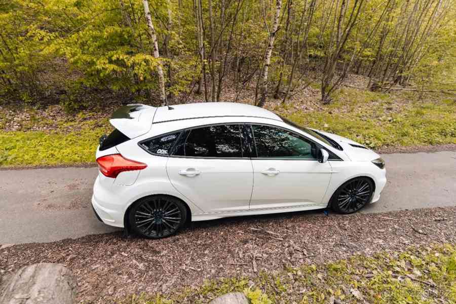 Ford Focus RS mk3  - foto 17