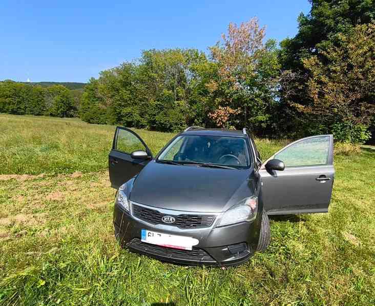 Kia Ceed 1,6crdi - foto 8