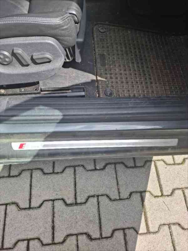Audi A6 3,0 TDI S-line V6 Quattro - foto 16