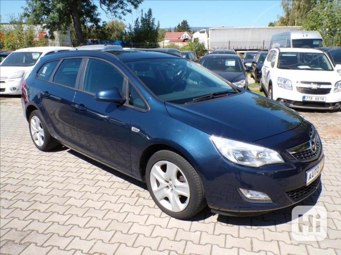 Opel Astra 1,6 16V NAVIGACE,KLIMA - foto 1