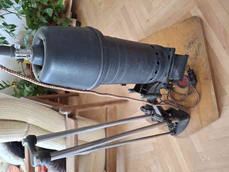 zvětšovací přístroj zn. Magnifax Meopta - foto 2